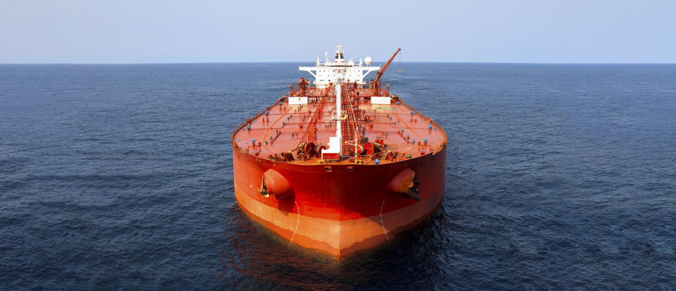 Tàu chở dầu Petrolimex trên biển